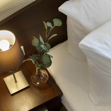 Hotel Alte Wache Hamburg Bagian luar foto
