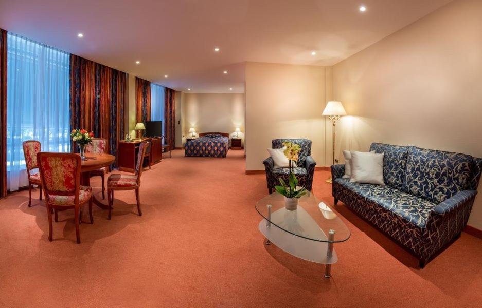 Hotel Alte Wache Hamburg Bagian luar foto